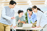 最近の若手社員の特徴を理解！効果的な育成戦略と5つのポイント
